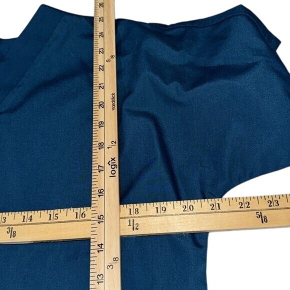 Cherokee Workwear Scrub Top XS V-Neck Short Sleeve Blue 65% Polyester 35% Cotton - Picture 6 of 7